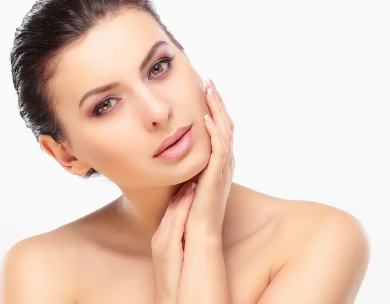 5-Minute Beauty Rituals That Build Confidence for Busy Moms